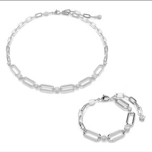 GORGEOUS SWAROVSKI CONSTELLA Silver Necklace and Bracelet Set